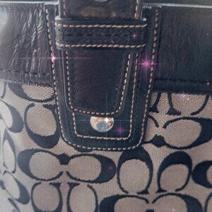 Classic Coach Monogram Purse